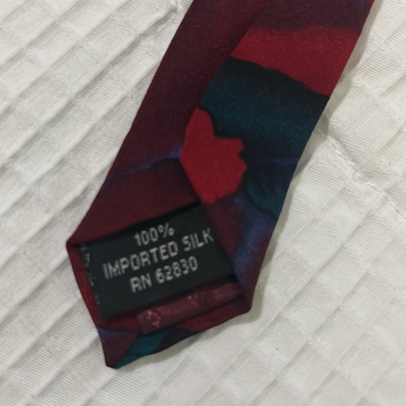 Jerry Garcia art series tie. - Picture 5 of 5